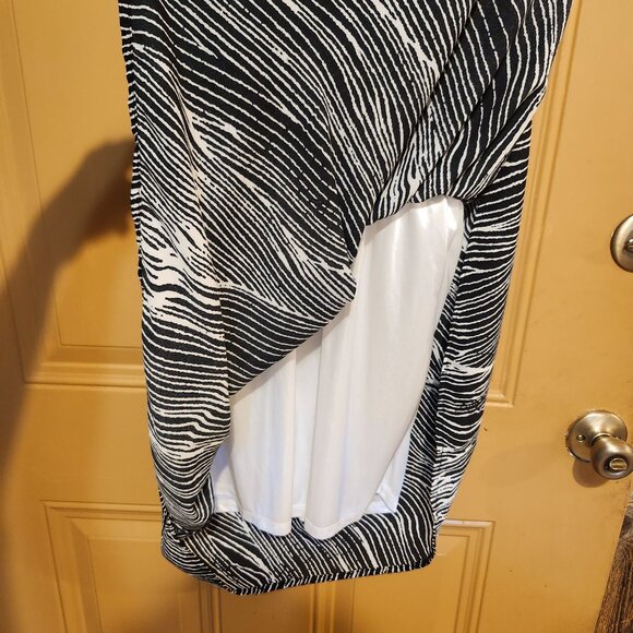 Margo & Sebastian Women's Medium Zebra Print Dress Elastic Waist Exposed Zipper - Picture 7 of 10